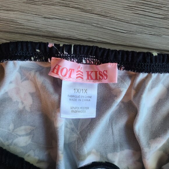 New Black Floral Dress 1X - Picture 3 of 3